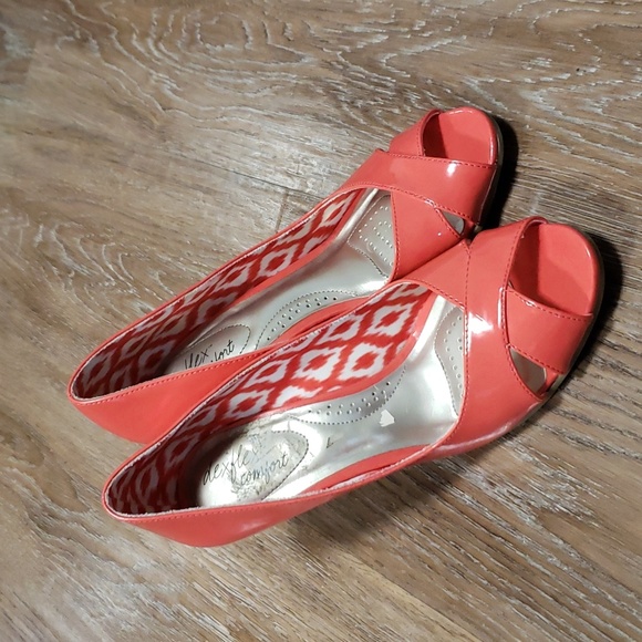 (8.5) Dexflex Comfort Peep Toe Wedge Heel Espadrilles Modern Contemporary - Picture 1 of 15